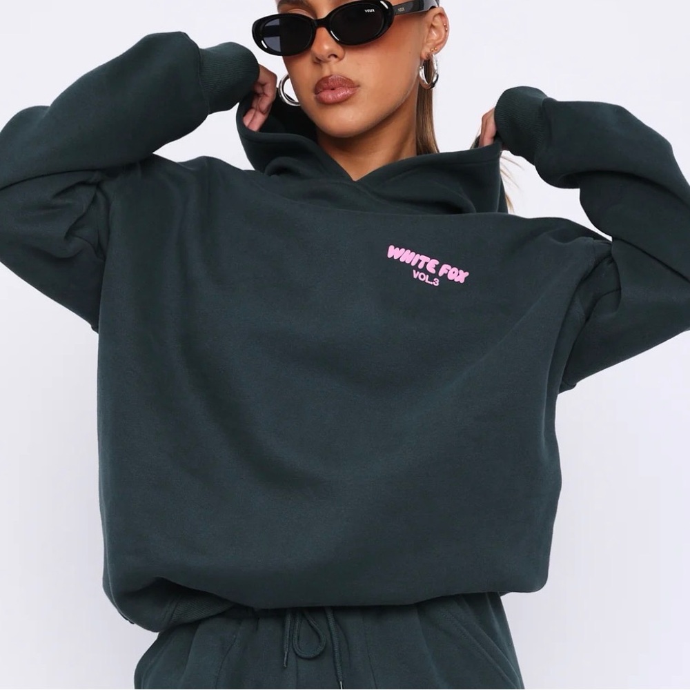 White Fox Boutique Offstage Hoodie Pine - XXS/XS - Picture 2 of 6